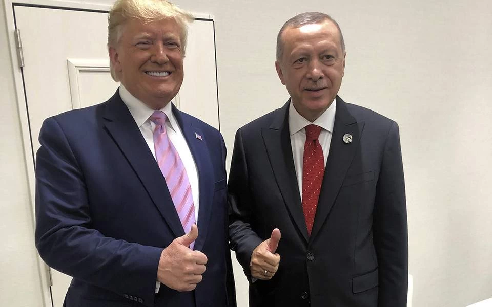Ανησυχητικές εξελίξεις στις σχέσεις ΗΠΑ-Τουρκίας – Ρ.Τ.Ερντογάν: «Ο Τραμπ με διαβεβαίωσε ότι δεν θα υπάρξουν κυρώσεις για τους S-400» (upd)